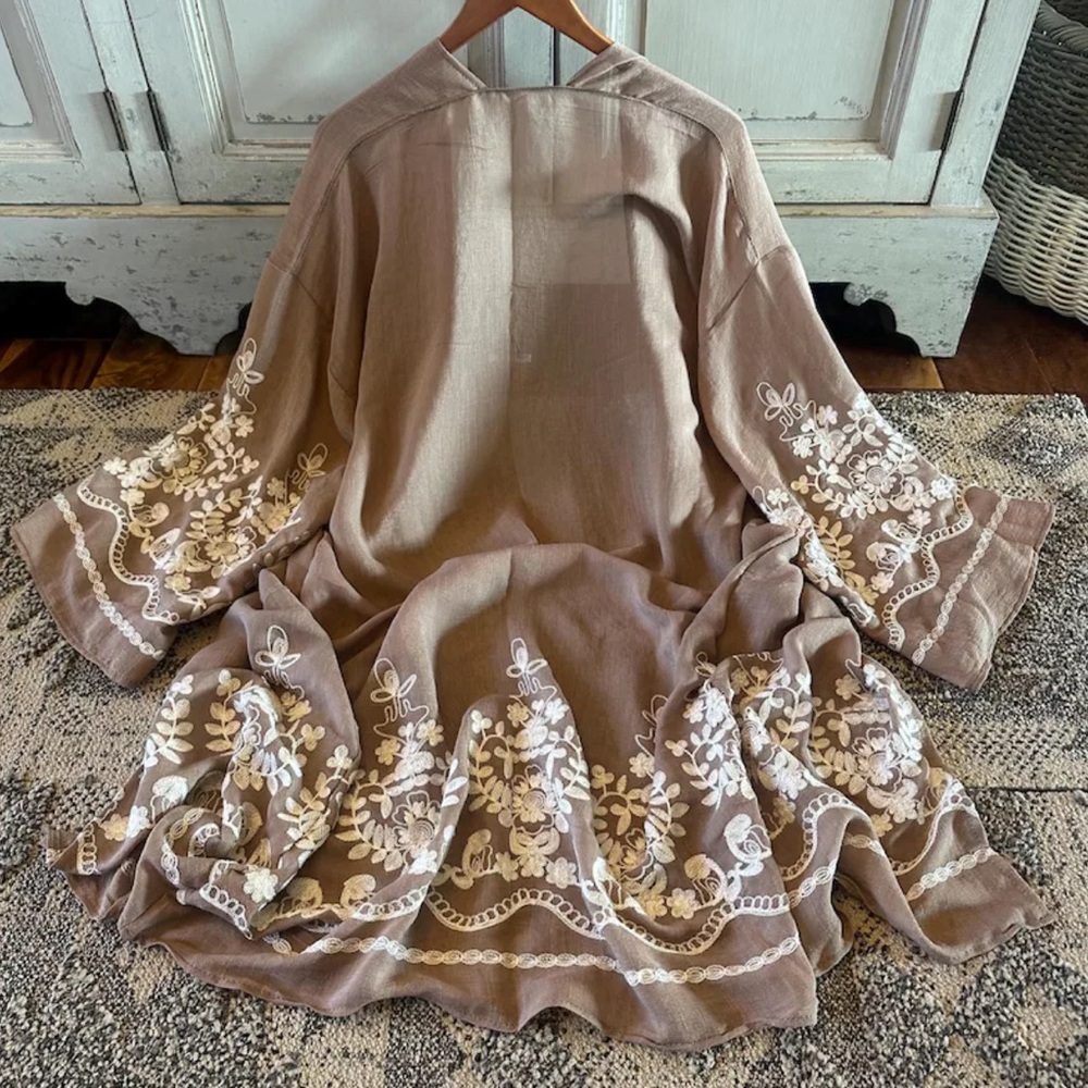 Long Sleeve Embroidered Floral Cardigan Kimono Top Bridesmaid Wedding